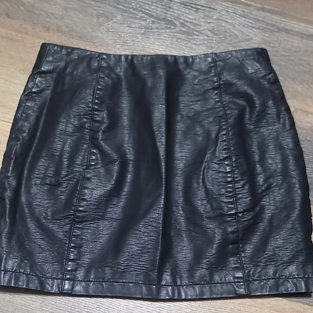 Free People Black Button-Front Vegan Leather Mini Skirt